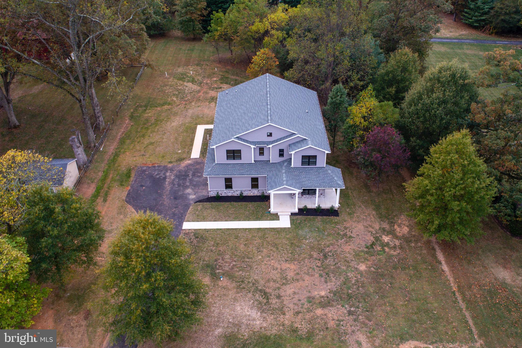 12918 Gent Road Reisterstown, MD 21136 - Photo 5 of 64