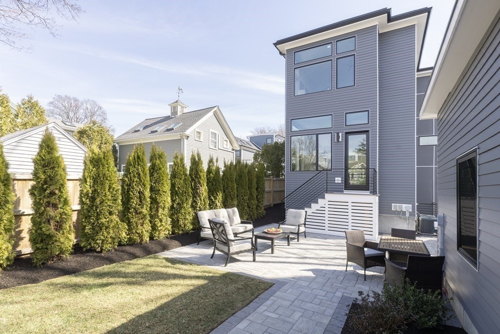 116 Holworthy Street, Unit 116 Cambridge, MA 02138 - Photo 15 of 15