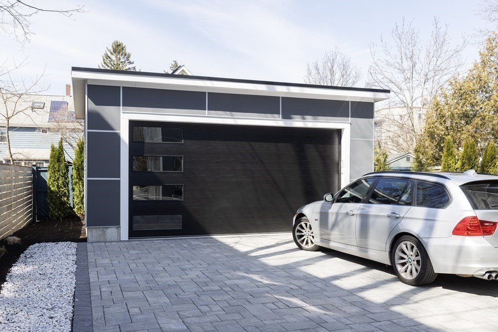 116 Holworthy Street, Unit 116 Cambridge, MA 02138 - Photo 2 of 15