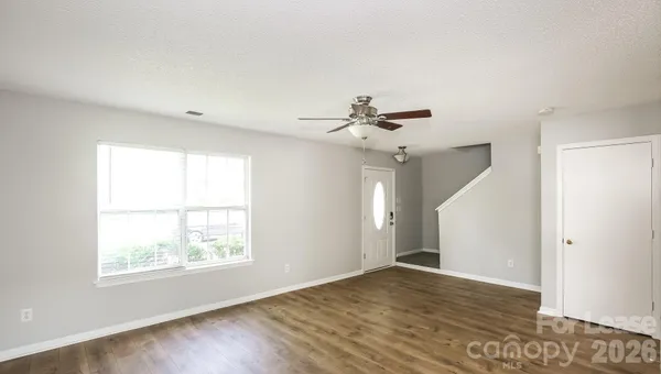 $2,400 | 10631 Coulport Lane, Charlotte, NC 28215