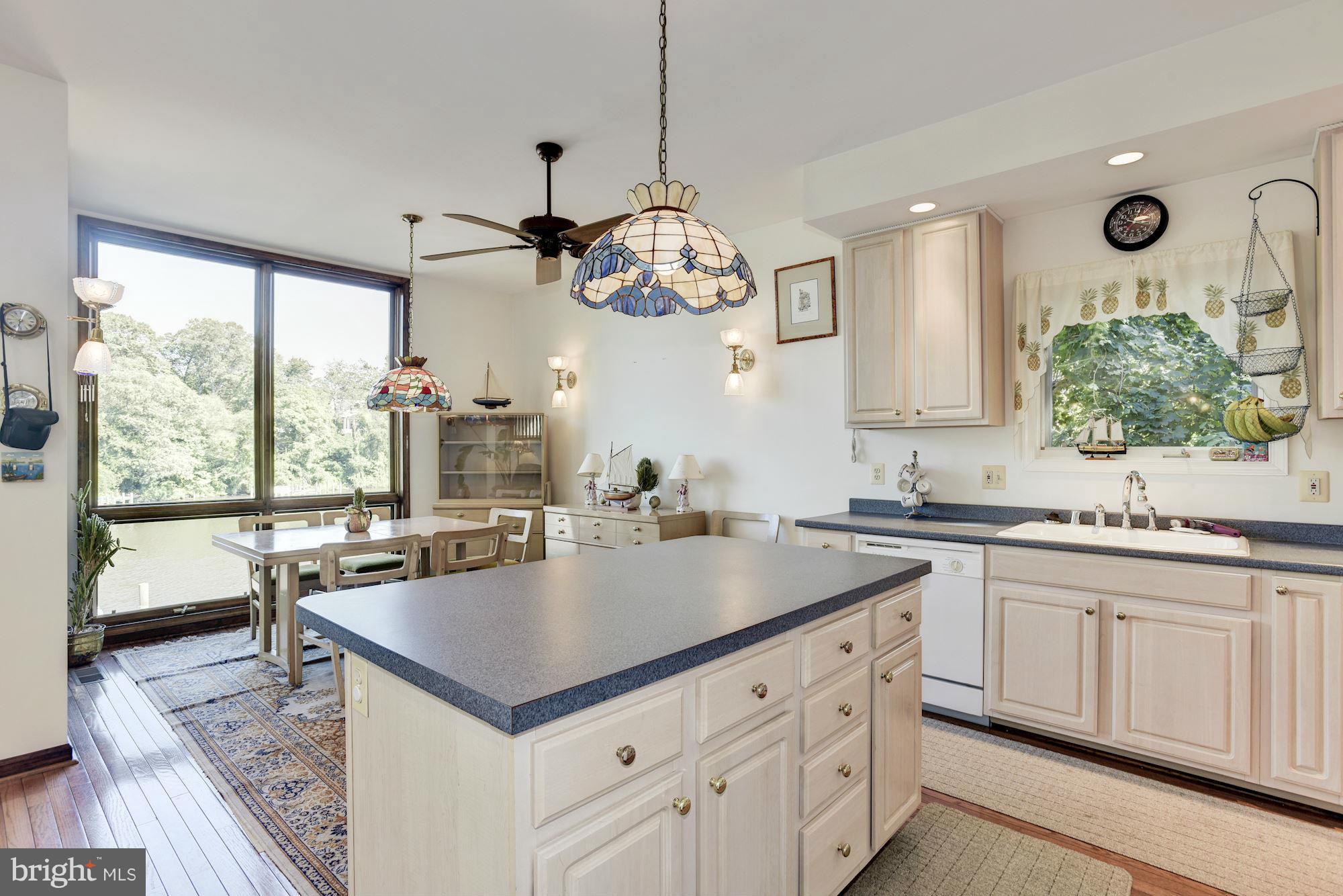 793 Powhatan Beach Road Pasadena, MD 21122 - Photo 6 of 23 Kitchen