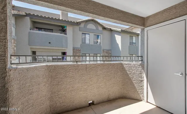 $1,495 | 2025 East Campbell Avenue, Unit 150, Phoenix, AZ 85016