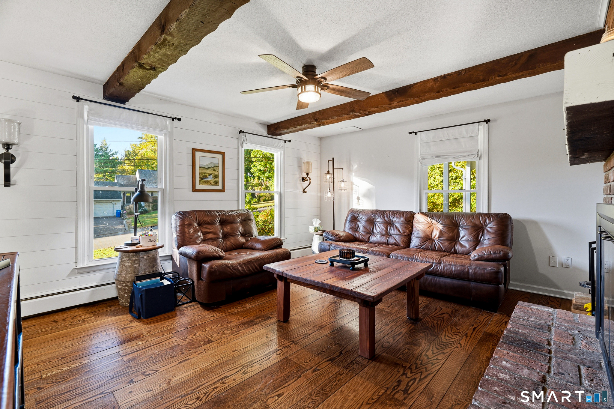 120 Maxine Road Bristol, CT 06010 - Photo 3 of 40 Gallery Image 3