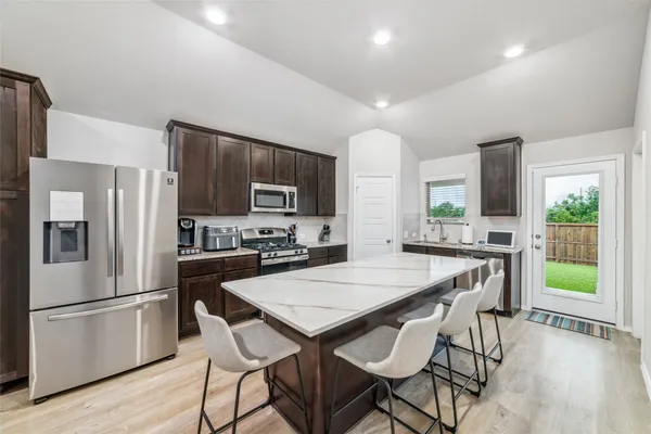 $2,000 | 6342 Verbena Blossom Trail, Katy, TX 77449