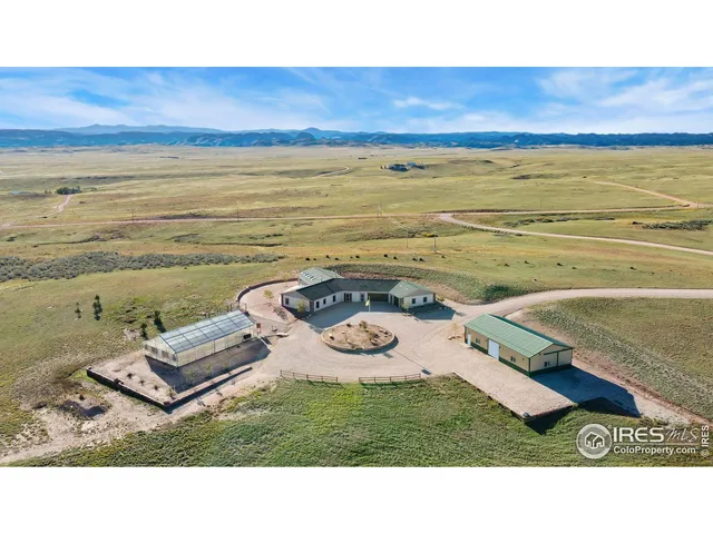 $995,000 | 202 Roundtree Road, Livermore, CO 80536