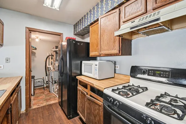 $295,000 | 1420 Greenridge Avenue, Algonquin, IL 60102