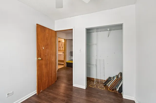 $295,000 | 1420 Greenridge Avenue, Algonquin, IL 60102