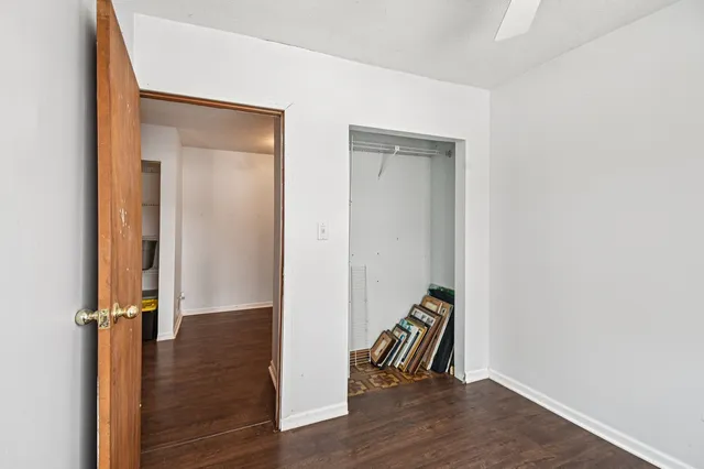 $295,000 | 1420 Greenridge Avenue, Algonquin, IL 60102