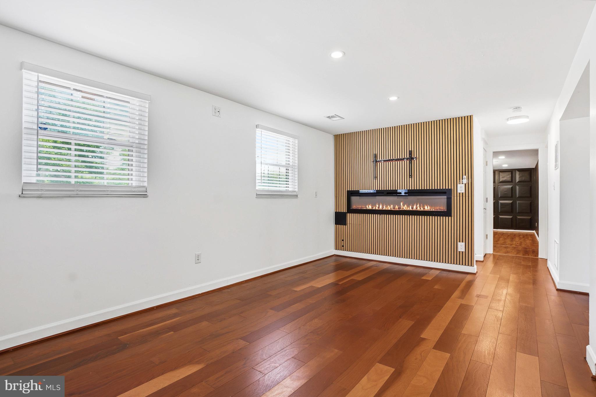 15304 Good Hope Road Silver Spring, MD 20905 - Photo 22 of 32 Living Room w/Electric Fireplace