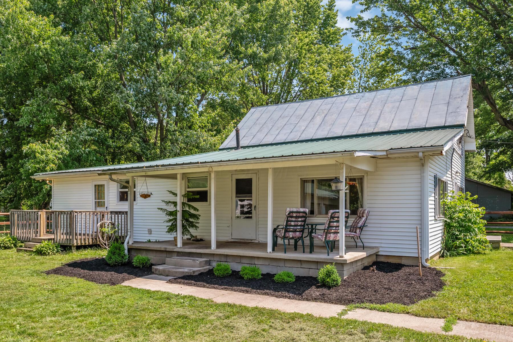 247 3rd Street La Rue, OH 43332 - Photo 2 of 43 1-web-or-mls-247 3rd St-101