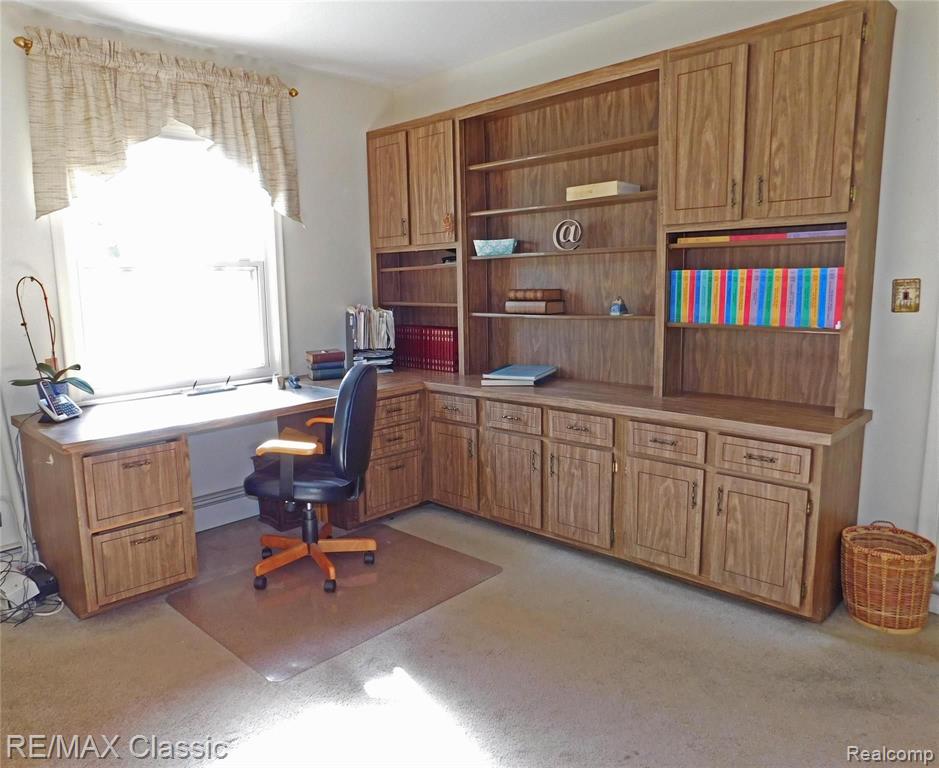 30179 Richmond Road Farmington Hills, MI 48334 - Photo 21 of 37