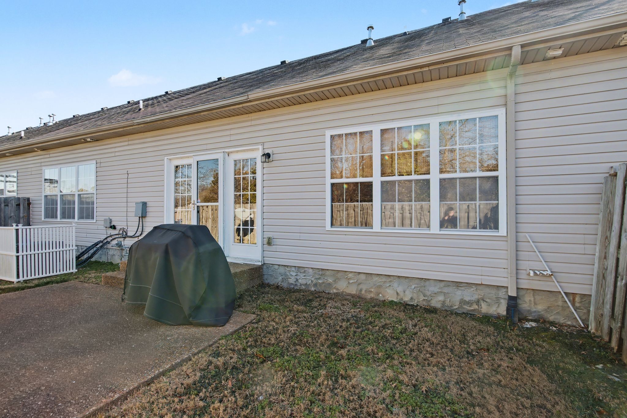 2521 Pennington Bend Road, Unit 211 Nashville, TN 37214 - Photo 3 of 21 a view of a house with backyard and sitting area