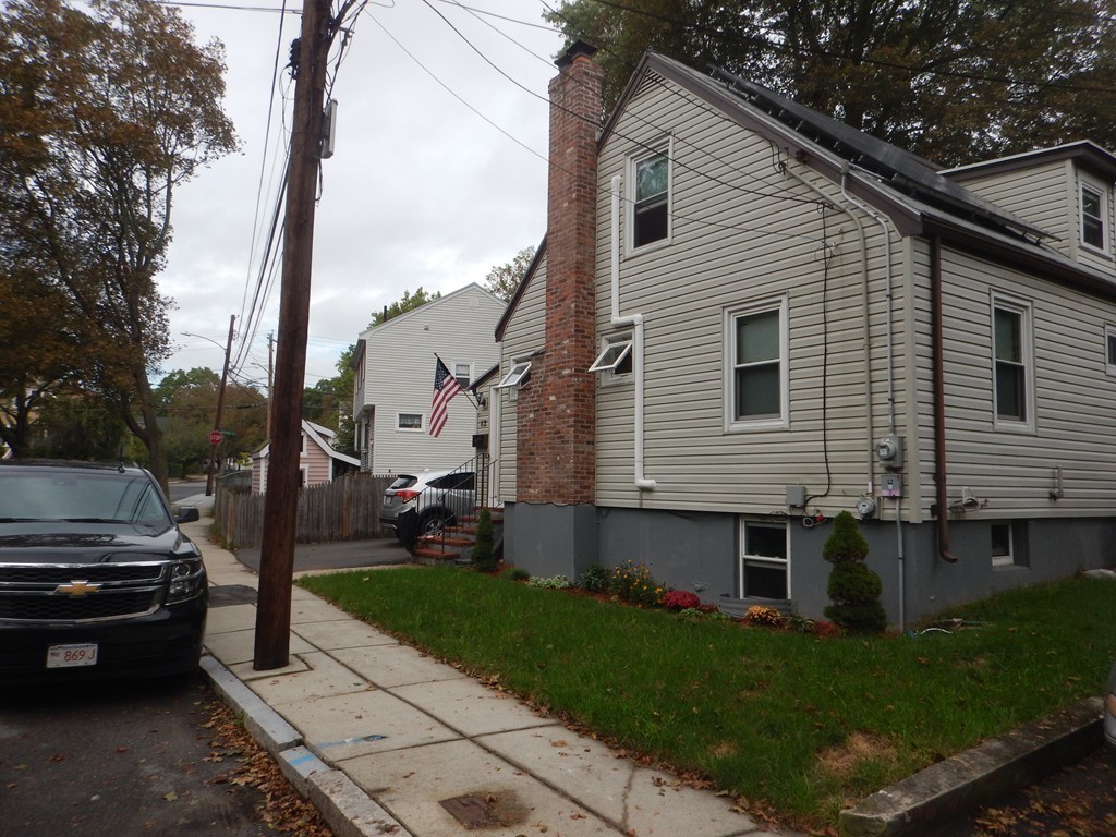 82 Glenellen Road Boston, MA 02132 - Photo 3 of 15 Gallery Image 3