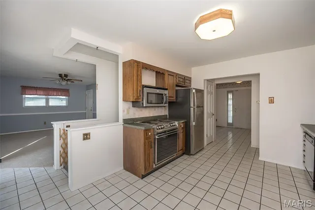 $180,000 | 2570 Guildford Drive, Florissant, MO 63033