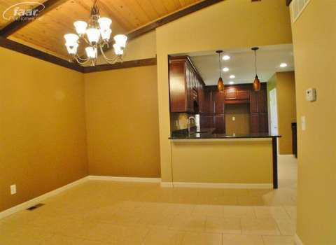 4043 Lahring Road Holly, MI 48442 - Photo 6 of 35 20419602-5.JPG