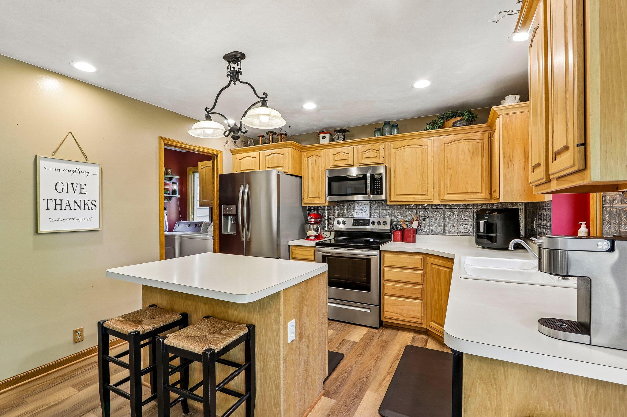 W5692 Sunset Ridge Road Walworth, WI 53184 - Photo 15 of 54 Kitchen