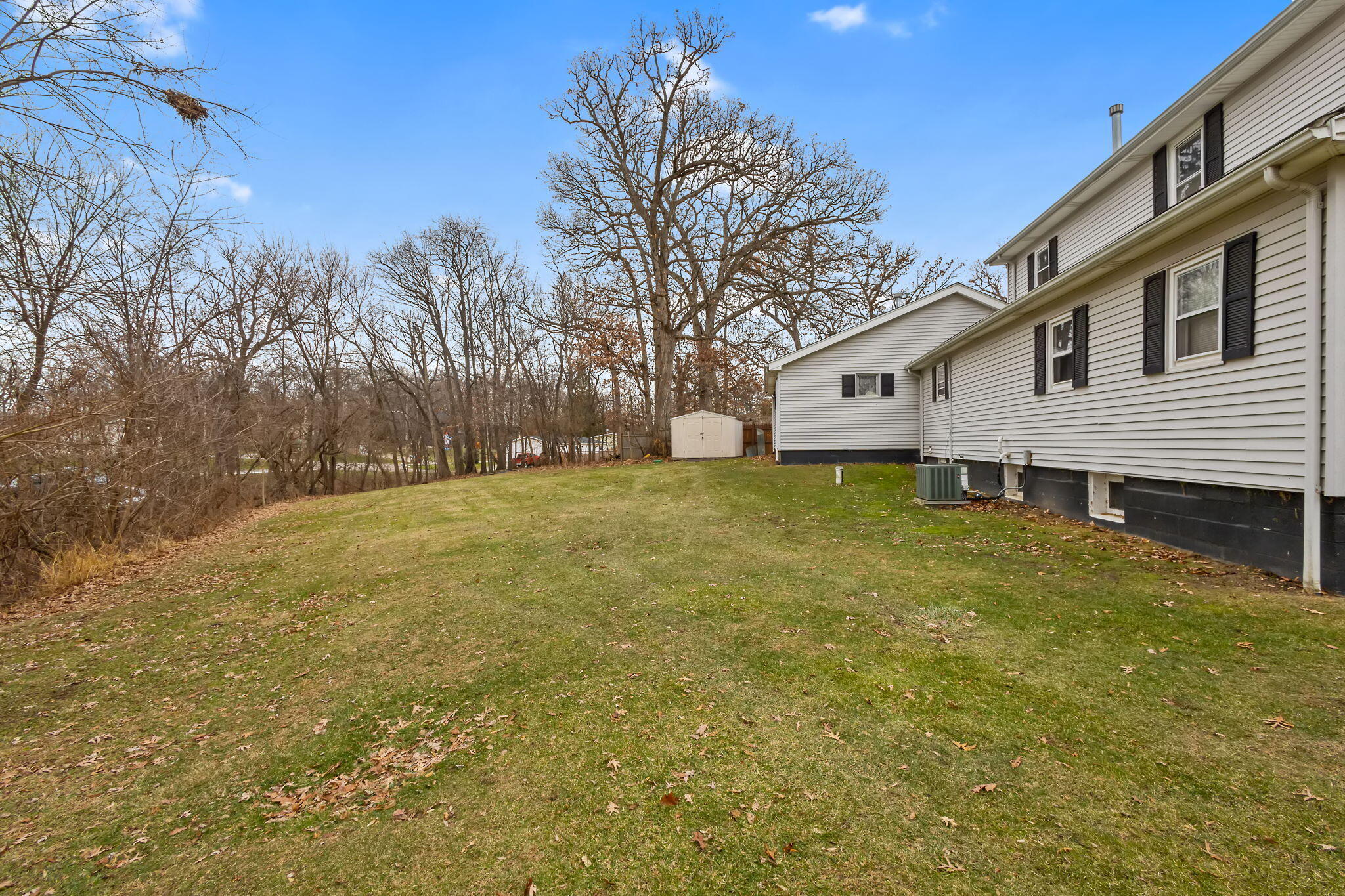 14511 Wheeler Street Cedar Lake, IN 46303 - Photo 12 of 58 2048x1365