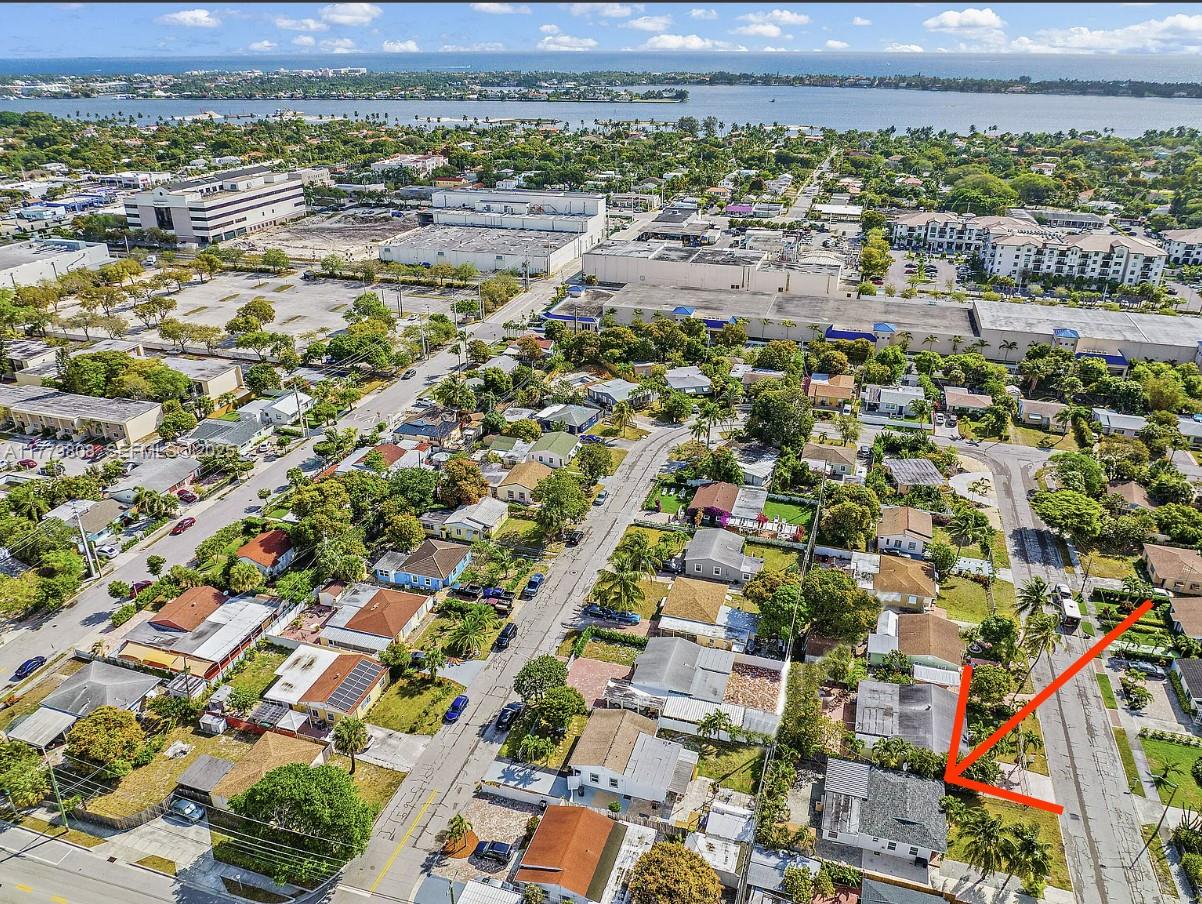 an aerial view of multiple house