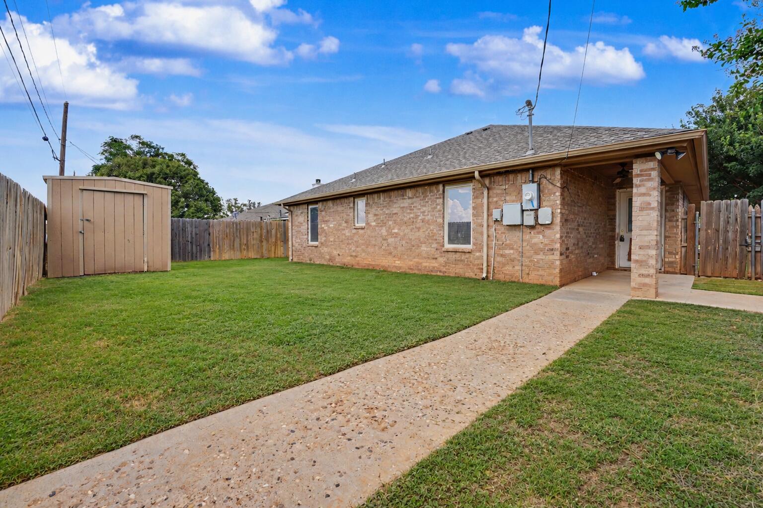 805 South 23rd Street Slaton, TX 79364 - Photo 22 of 22 ChatGPT Image Jul 14, 2026 at 07_58_50 P
