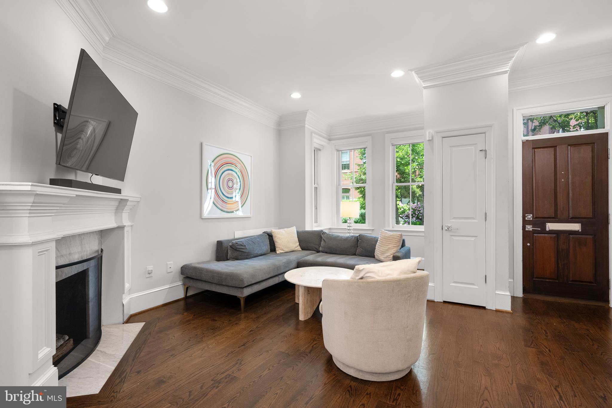 3322 Prospect Street Northwest Washington, DC 20007 - Photo 4 of 32