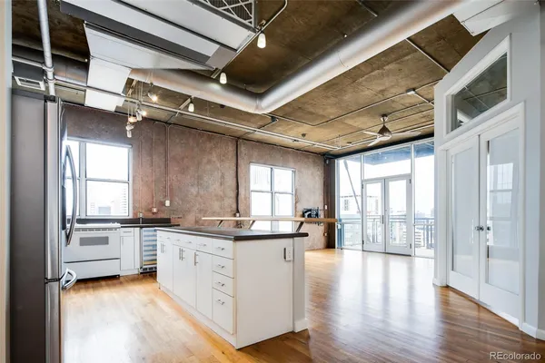 $3,000 | 2020 Arapahoe Street, Unit 1130, Denver, CO 80205