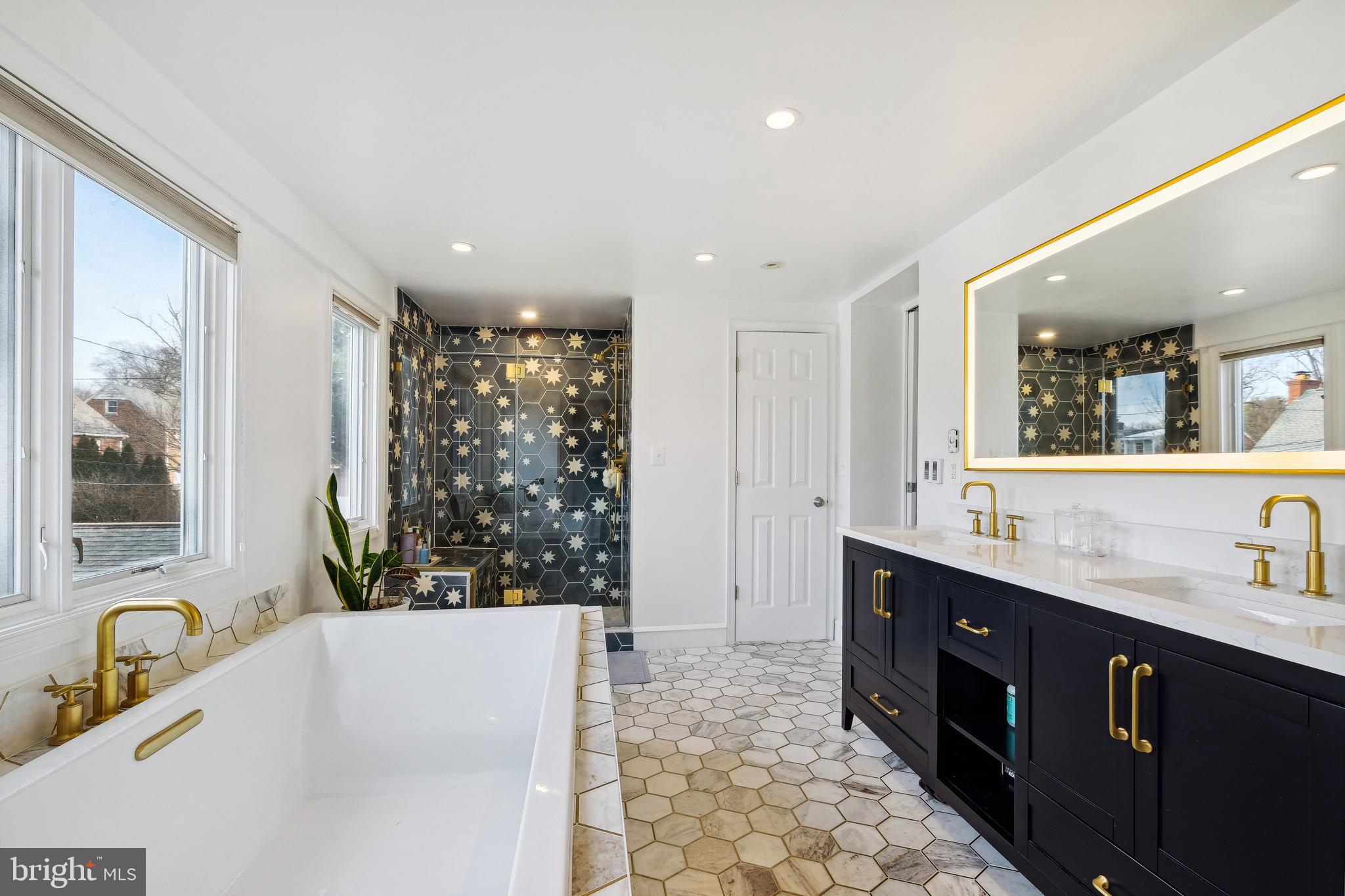 1509 Kalmia Road Northwest Washington, DC 20012 - Photo 19 of 43