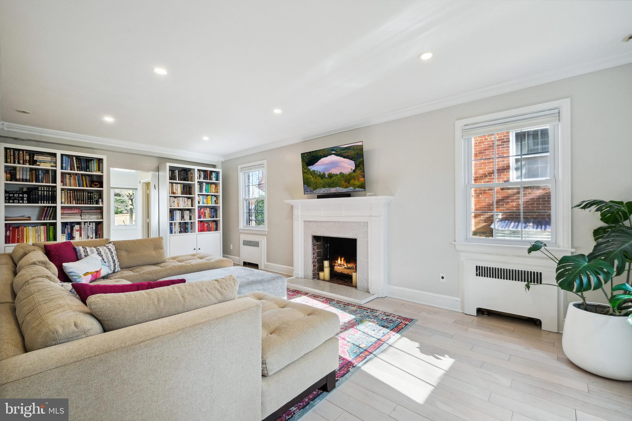 1509 Kalmia Road Northwest Washington, DC 20012 - Photo 3 of 43