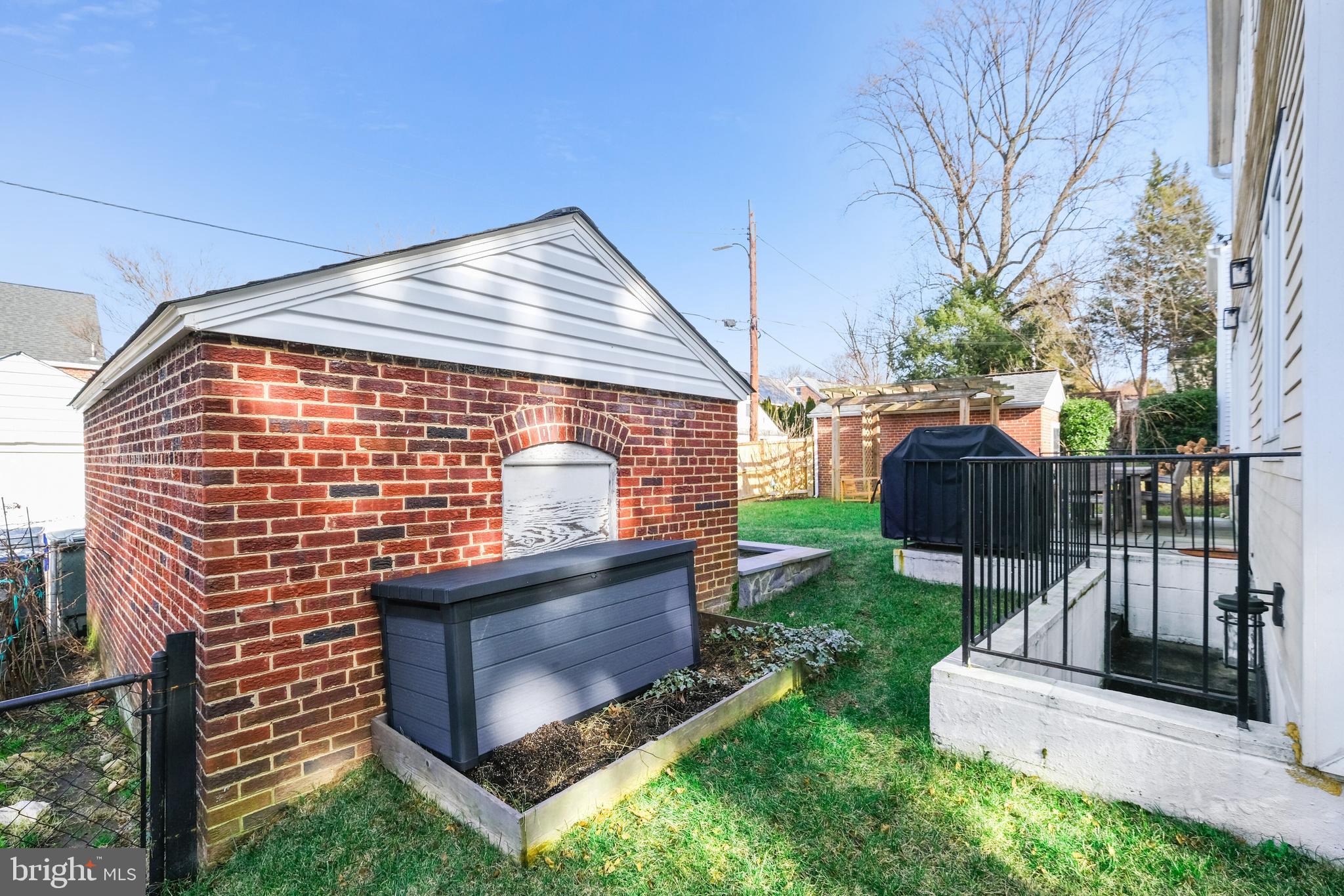 1509 Kalmia Road Northwest Washington, DC 20012 - Photo 39 of 43