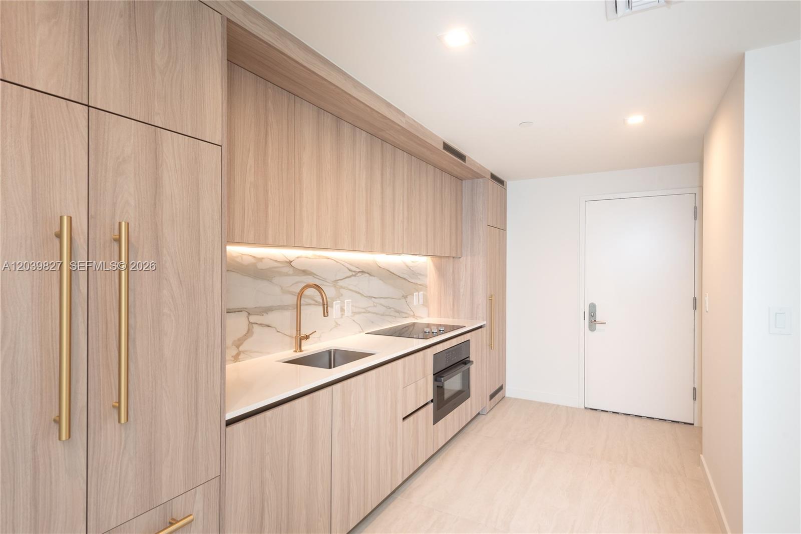 77 Southeast 5th, Unit 3206 Miami, FL 33131 - Photo 15 of 26