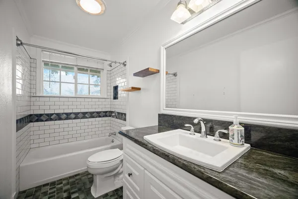 $1,199,900 | 181 Pokukala Street, Kapaa, HI 96746