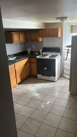 $1,000 | 7841 South Loomis Boulevard, Unit G, Chicago, IL 60620