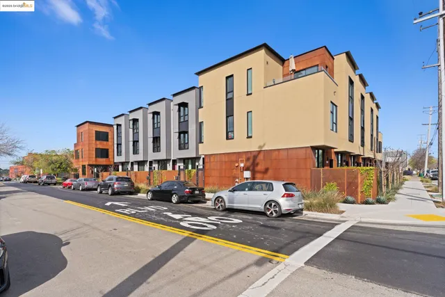 a car parked in front of a building