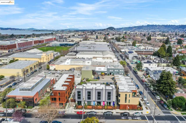 a car parked in front of a building