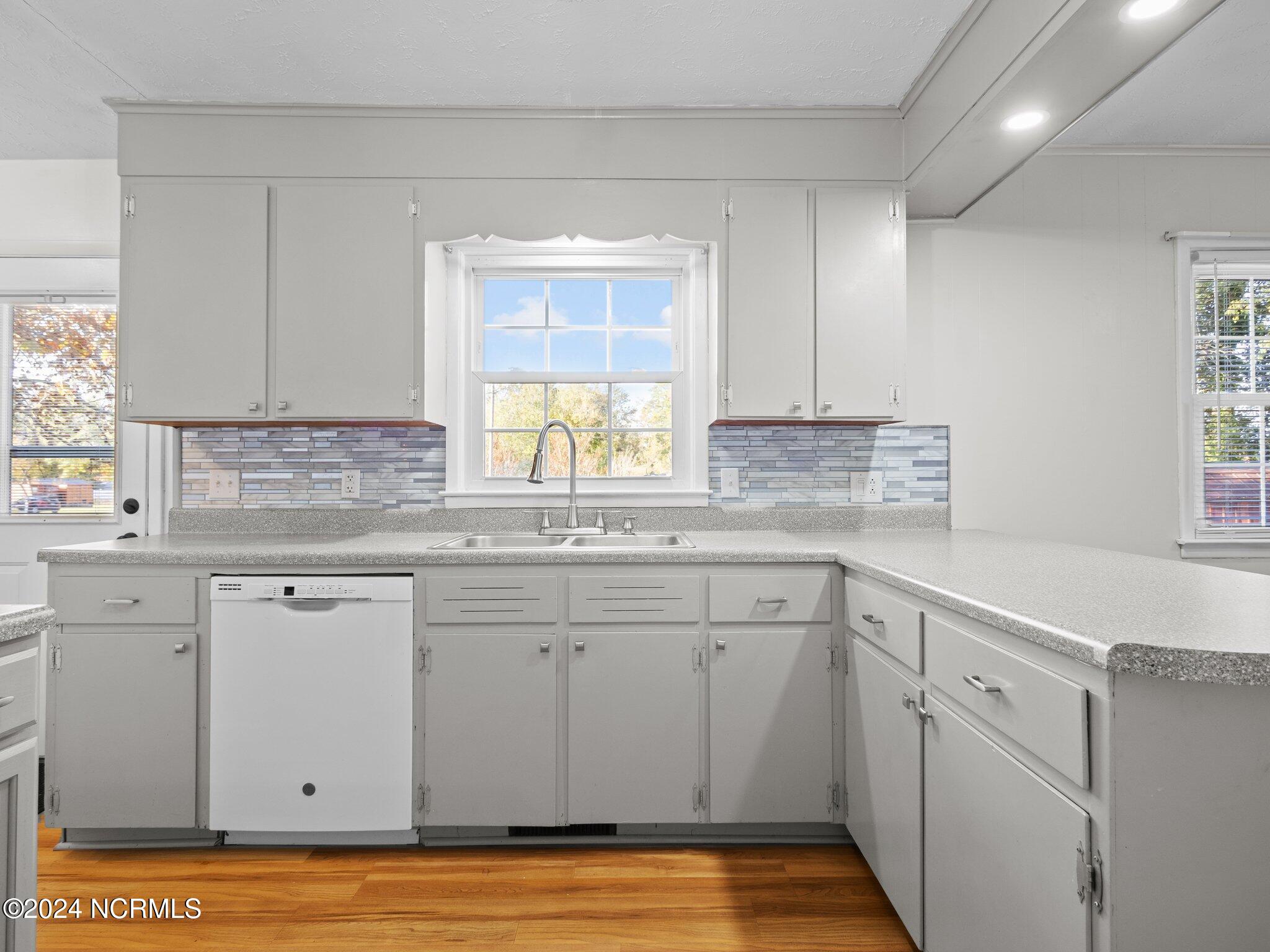 3 Edith Drive Jacksonville, NC 28540 - Photo 30 of 46 36-web-or-mls-PA253933