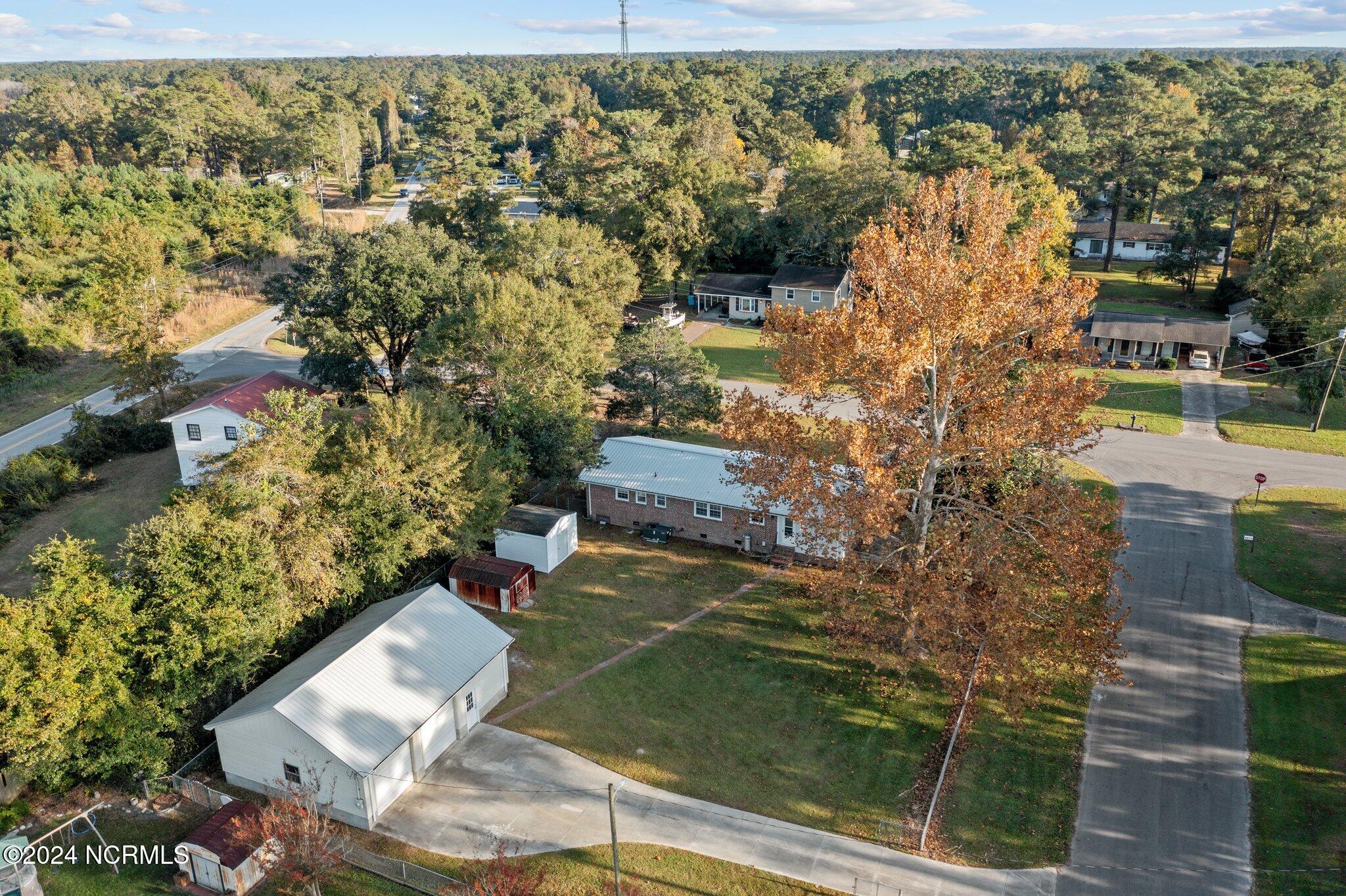 3 Edith Drive Jacksonville, NC 28540 - Photo 5 of 46 8-web-or-mls-DJI_0093