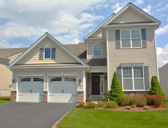$799,900 | 67 Sherwood Drive, Unit 67, Methuen, MA 01844