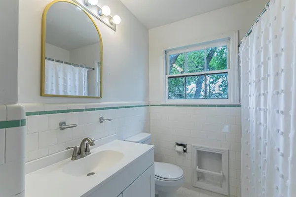 $279,500 | 3205 Live Oak Avenue, Waco, TX 76708
