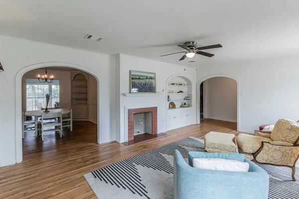 $279,500 | 3205 Live Oak Avenue, Waco, TX 76708