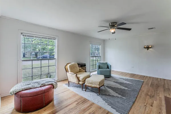 $279,500 | 3205 Live Oak Avenue, Waco, TX 76708