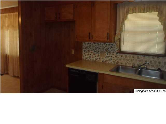 6994 Hopewell Road Bessemer, AL 35022 - Photo 5 of 18
