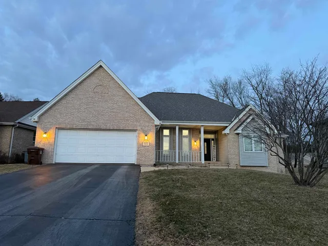 $335,000 | 6432 Spring Hill Close, Rockford, IL 61108