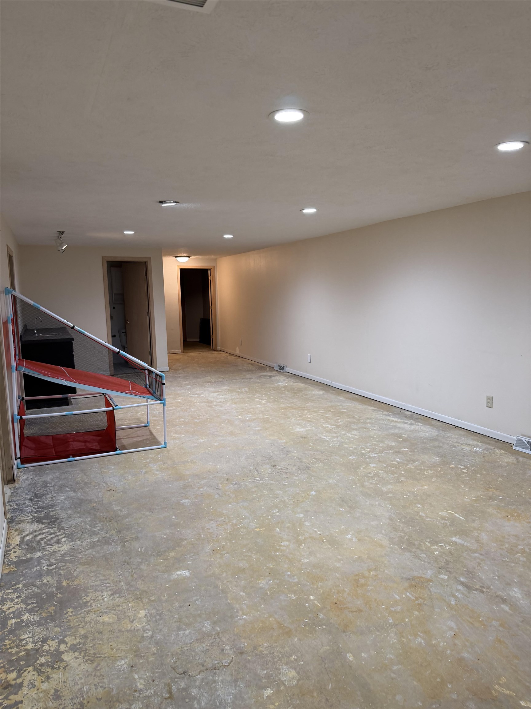 6432 Spring Hill Close Rockford, IL 61108 - Photo 4 of 13