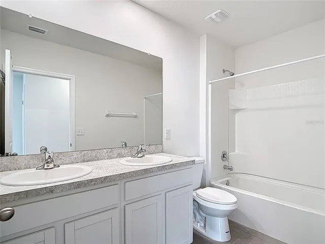 $2,500 | 10982 Penny Gale Loop, San Antonio, FL 33576