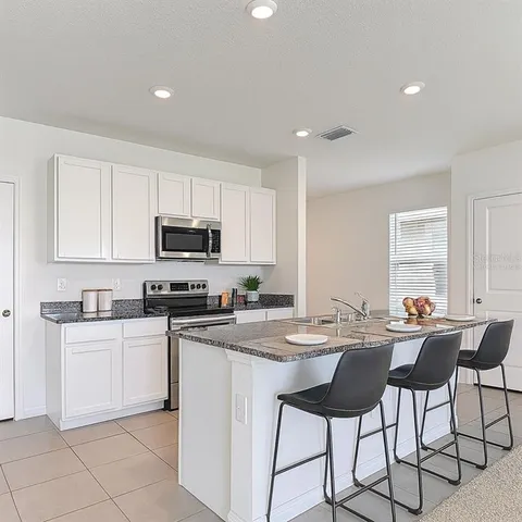 $2,500 | 10982 Penny Gale Loop, San Antonio, FL 33576