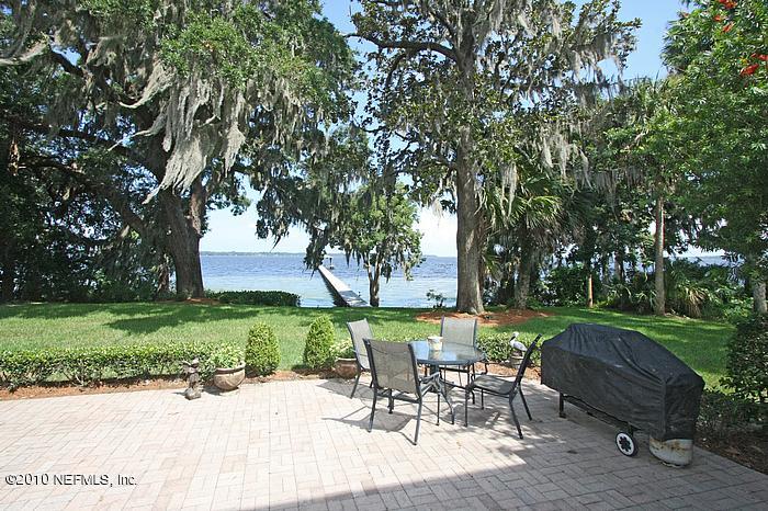 6999 Old Church Road Fleming Island, FL 32003 - Photo 19 of 32 Patio view