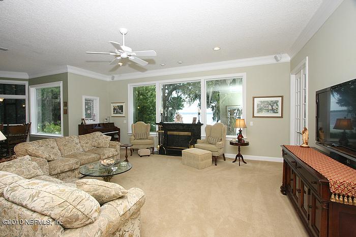 6999 Old Church Road Fleming Island, FL 32003 - Photo 8 of 32 Family room