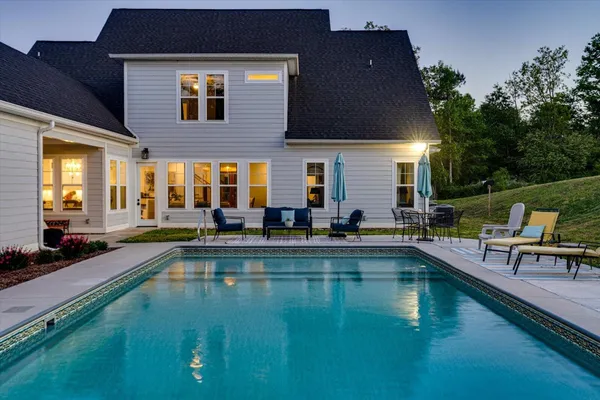 $1,400,000 | 200 Waters Drive, Ringgold, GA 30736