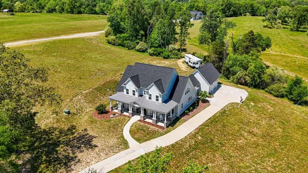 $1,400,000 | 200 Waters Drive, Ringgold, GA 30736