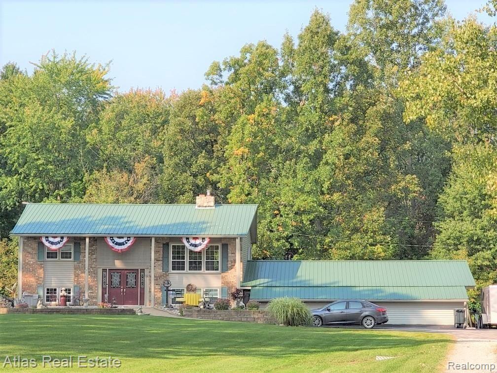 9386 Washburn Road Goodrich, MI 48438 - Photo 1 of 35 front.jpg