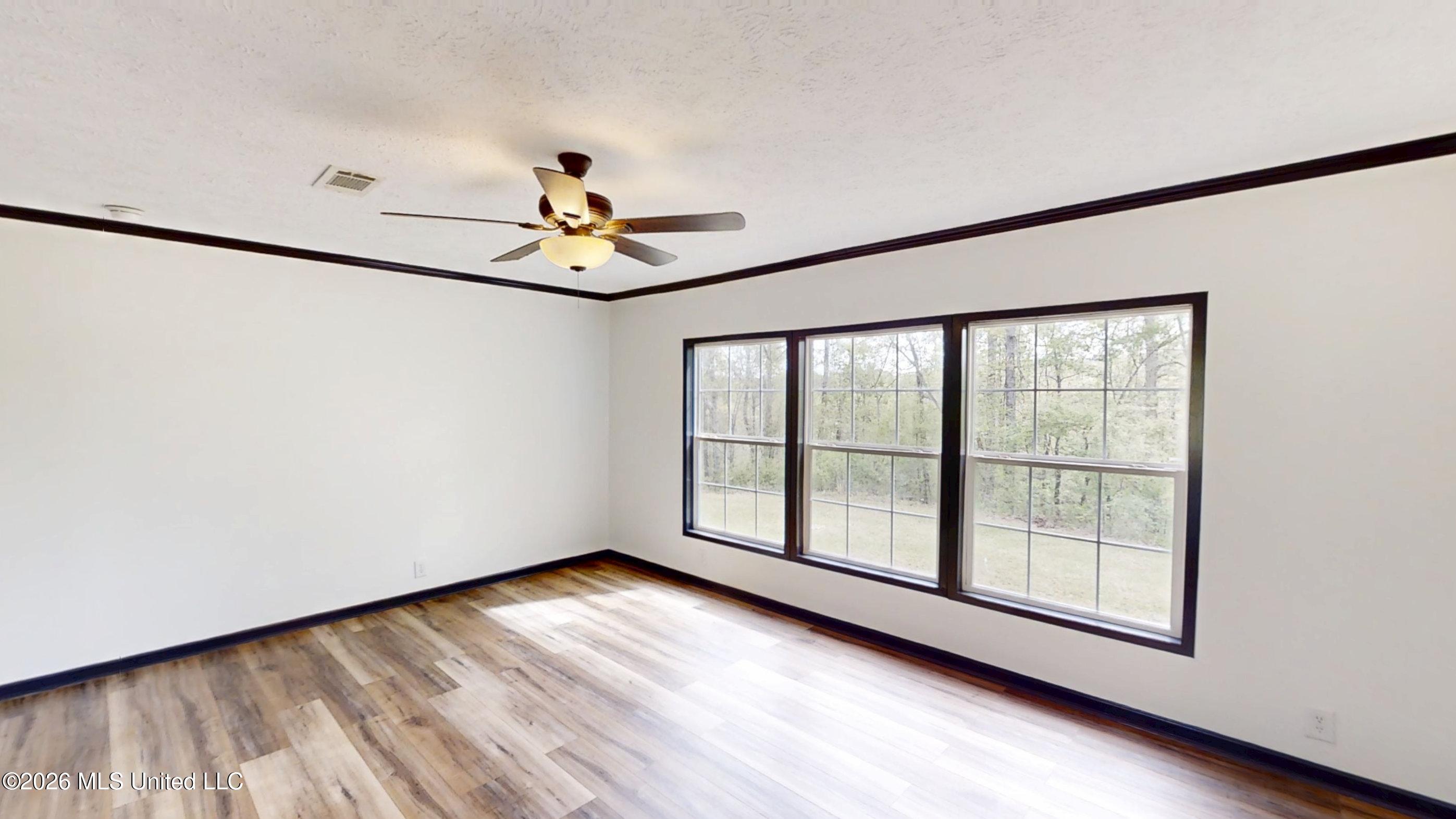 2637 South Pearson Road Richland, MS 39218 - Photo 13 of 56 2637-S-Pearson-Rd-03312026_044958